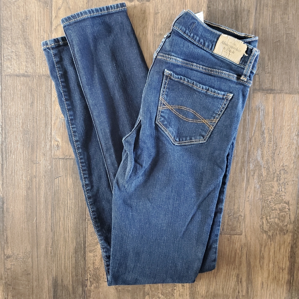A&F Brett Skinny Jeans